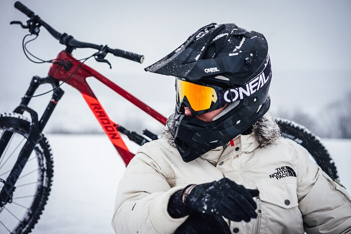 mountain biking wearables